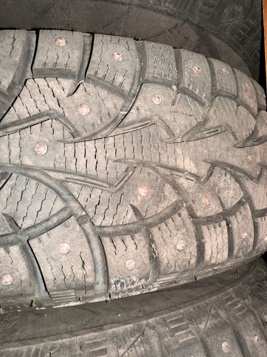 Продам колеса с дисками