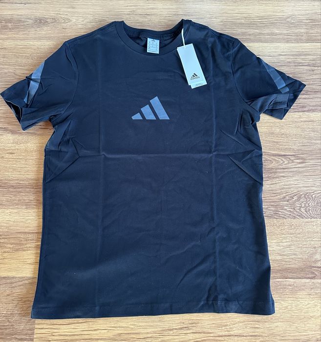 Мъжка,памучна,черна тениска Adidas