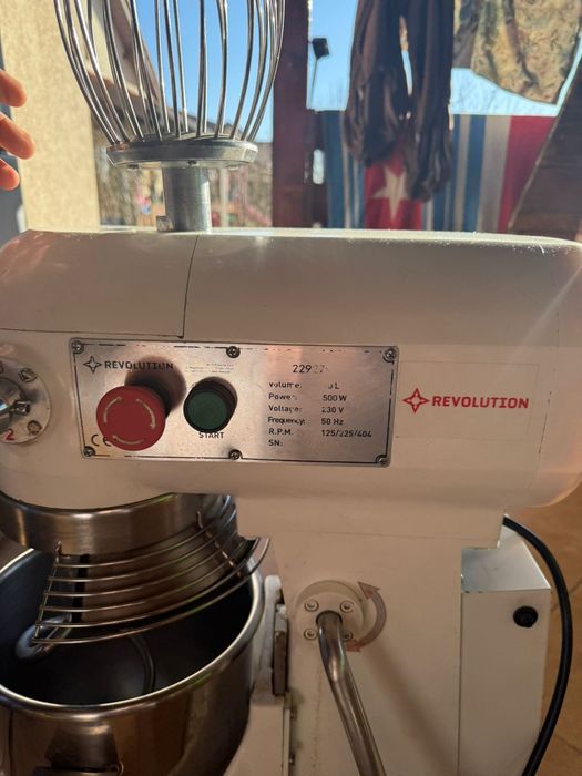 Mixer planetar revolution 22927