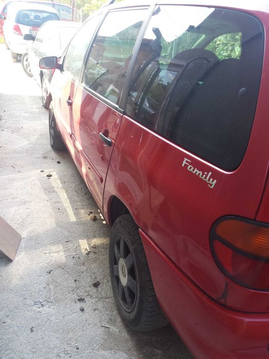 продавам на части фолксваген шаран 1.9тди 110к 99г