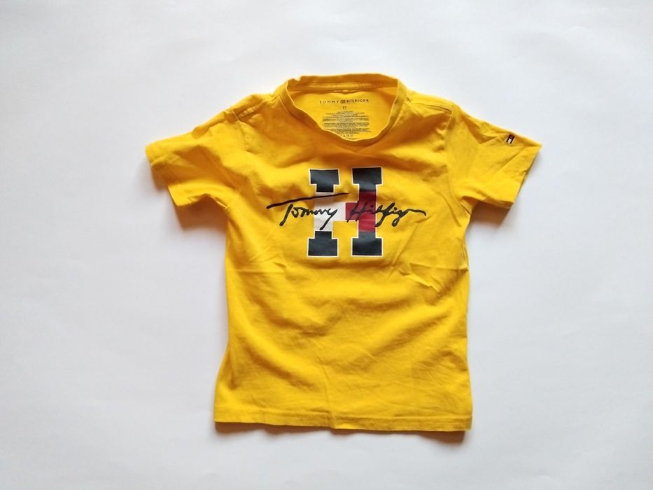 Tommy Hilfiger 3 години детска тениска