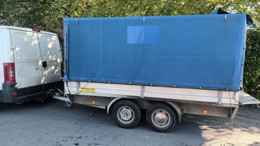 Продава се ремарке ERDEUARD - Нов внос от Белгия!

Продавам масивно и