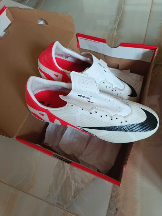 Футболни обувки Nike