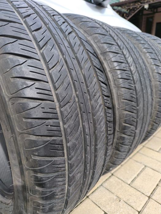 Продам летние шины DUNLOP PT2A