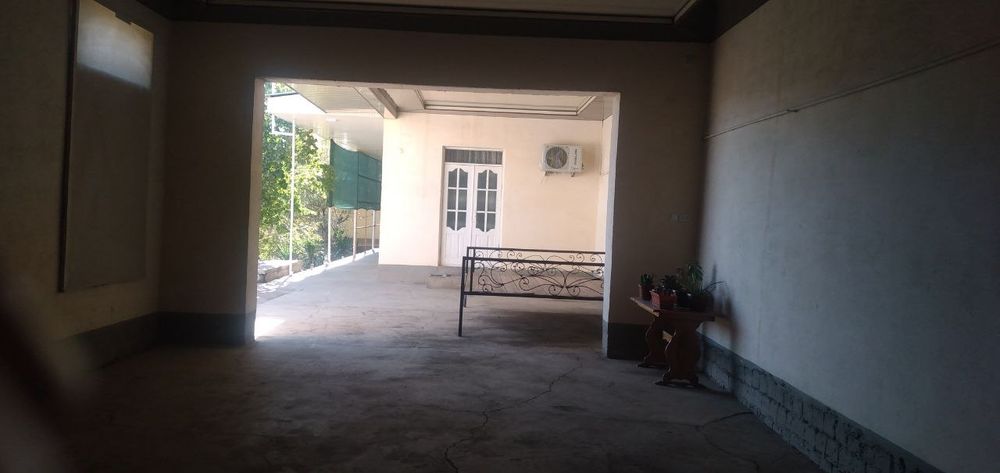 Hovli sotiladi 8 sotix Vatstroy ohrida