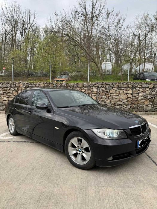 Bmw e90 320i distribuție schimbată