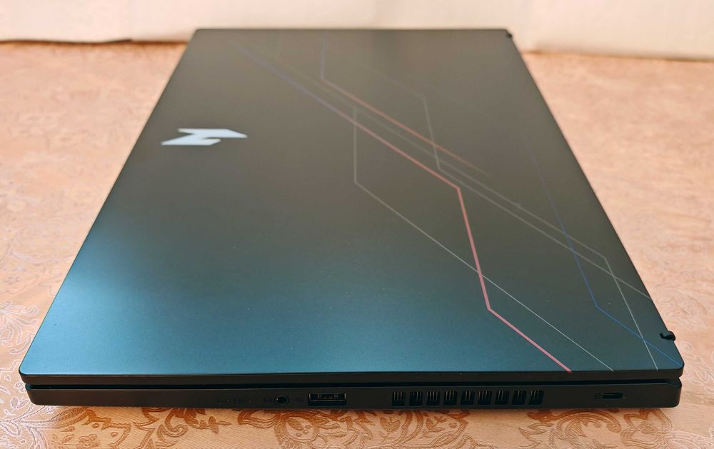 NVidia RTX 5060 8GB/Intel Core i7-13620H/16GB RAM DDR5/512GB SSD NVMe/15.6 FullHD IPS 144Hz/Acer Nitro V15 Gaming геъмърски лаптоп