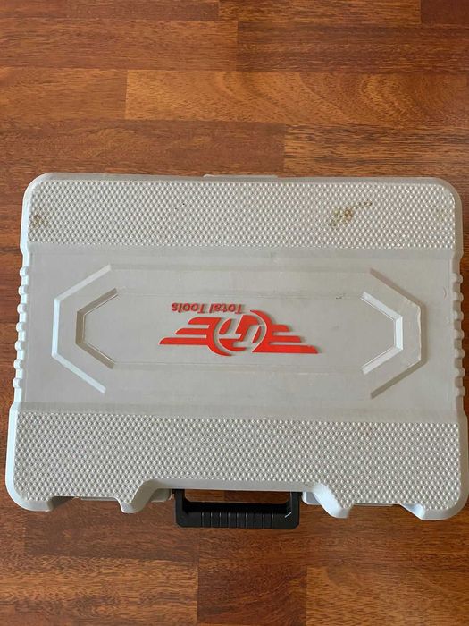 Перфоратор " Total Tools" ПЭ-3211