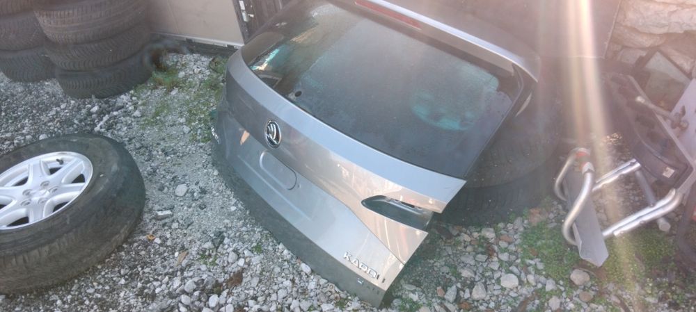 Шкода Карок задна врата