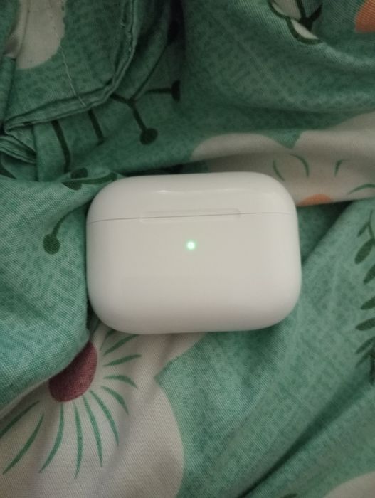Airpods pro 2 продам срочно