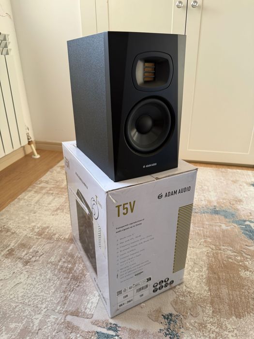 студийные мониторы Adam Audio T5V