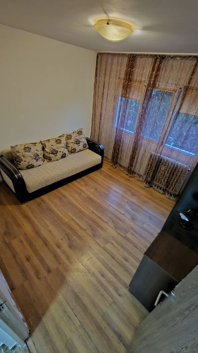 2 camere Piata  Delfinului