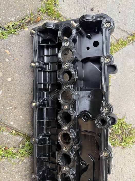 Капак клапани от М57 3.5д 286кс