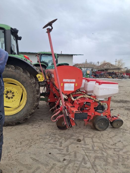 Semanatoare prasitoare gaspardo 6 randuri