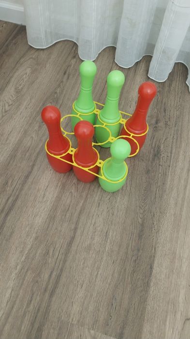 Игрушки, машинки