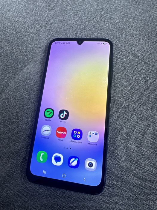 Samsung a25 много запазен