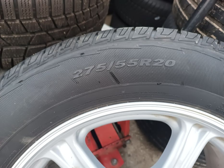 Dodge ram 275/55/20