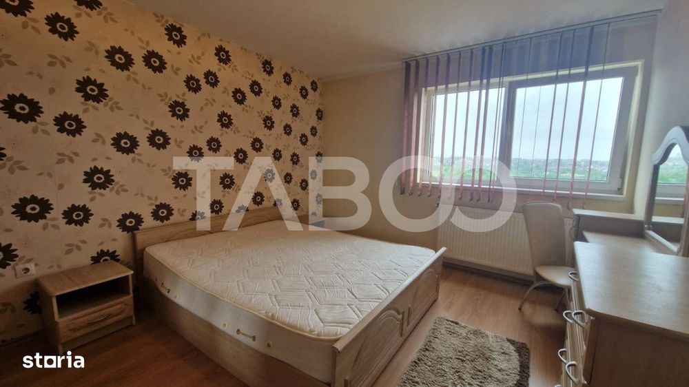 Apartament 4 camere 100 mp utili de vanzare in Sibiu zona Strand