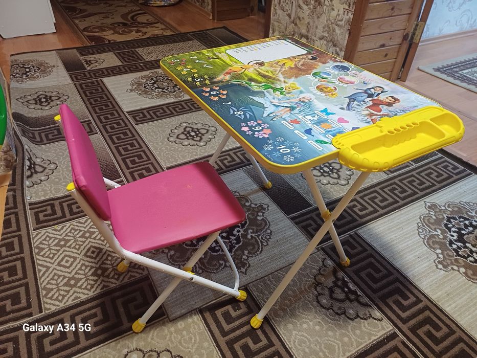 Продал стол детский