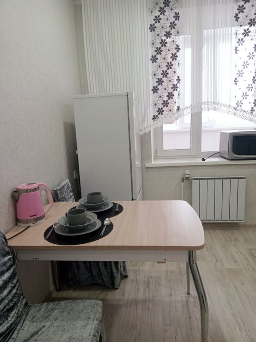 Сдам посуточно квартиру СХИ