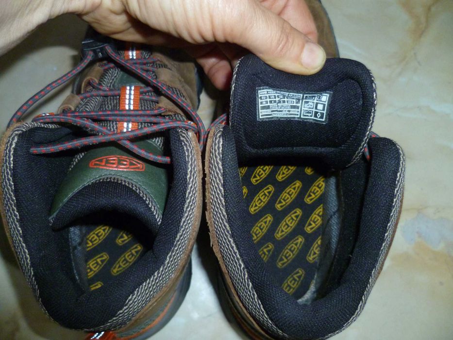 KEEN Waterproof туристически обувки