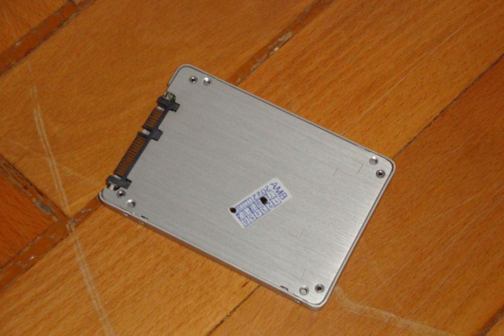 SSD Lite-on 128gb model LCS-128M6S sata 6gb/s carcasa aluminiu