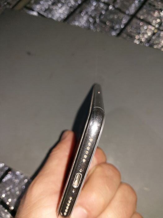 Iphone X xolati yahshi yomkos 80 radnoy