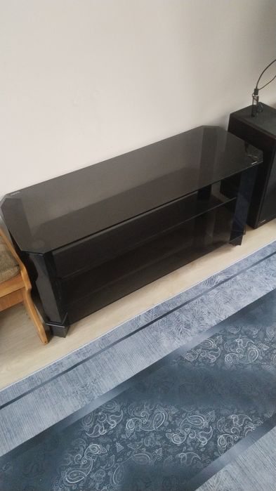 Тумба под телевизор и Мебель офисная и прочее