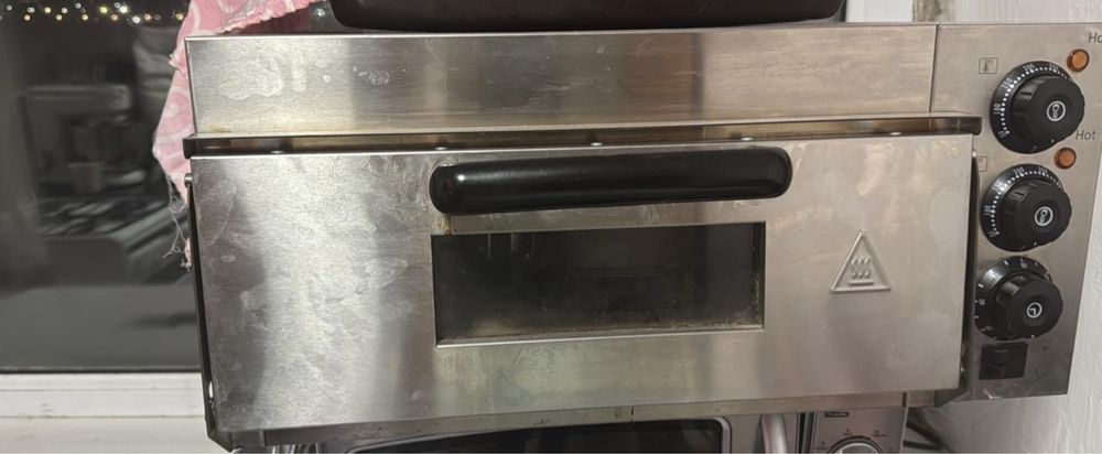 Продаю печьку для пиццы