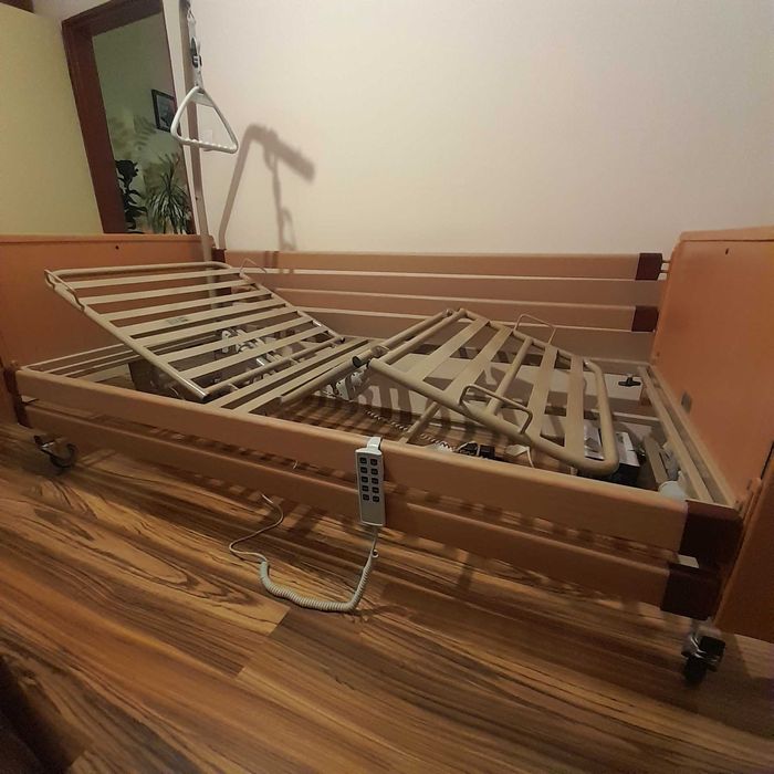 Електрическо  болнично легло