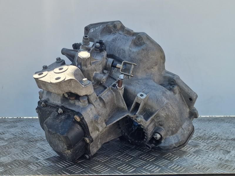 Cutie de viteze Opel Corsa E 1.4 i Turbo 140CP 103kW; 1.4 i Turbo 120C