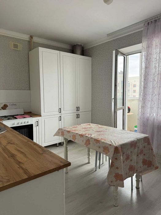 Сдам 2 комнатный квартиру Батыс 2