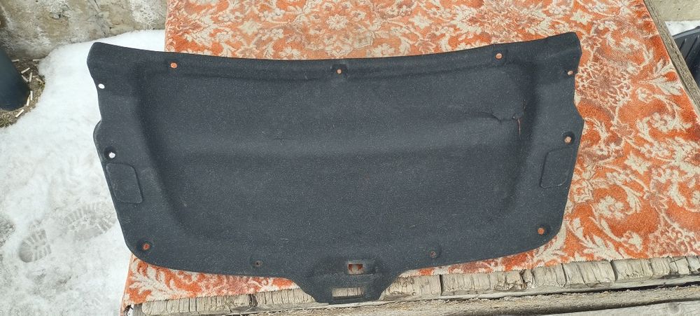 Продам обшивку на богажник