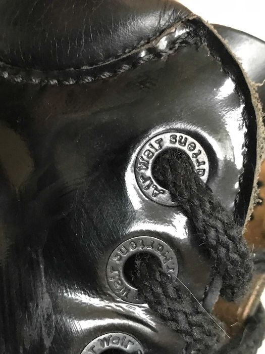 Ghete negre unisex Dr .Martens piele lacuita originale bocanci negri