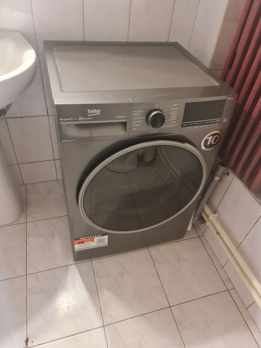 Masina spalat cu uscător Beko