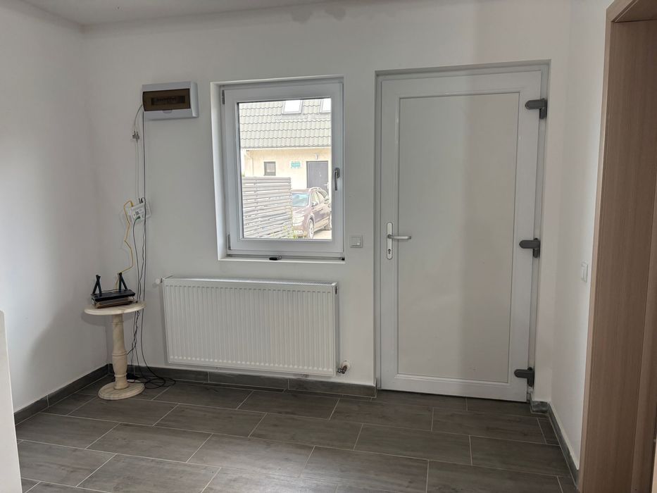 Casa tip dulpex de inchiriat pe termen lung