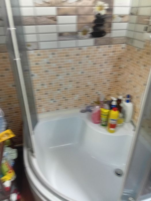Продаю душевую кабину