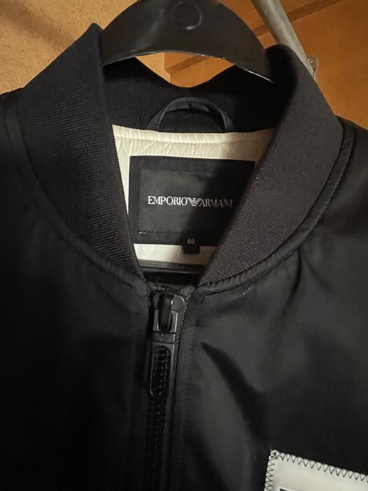 Оригинален бомбер Armani