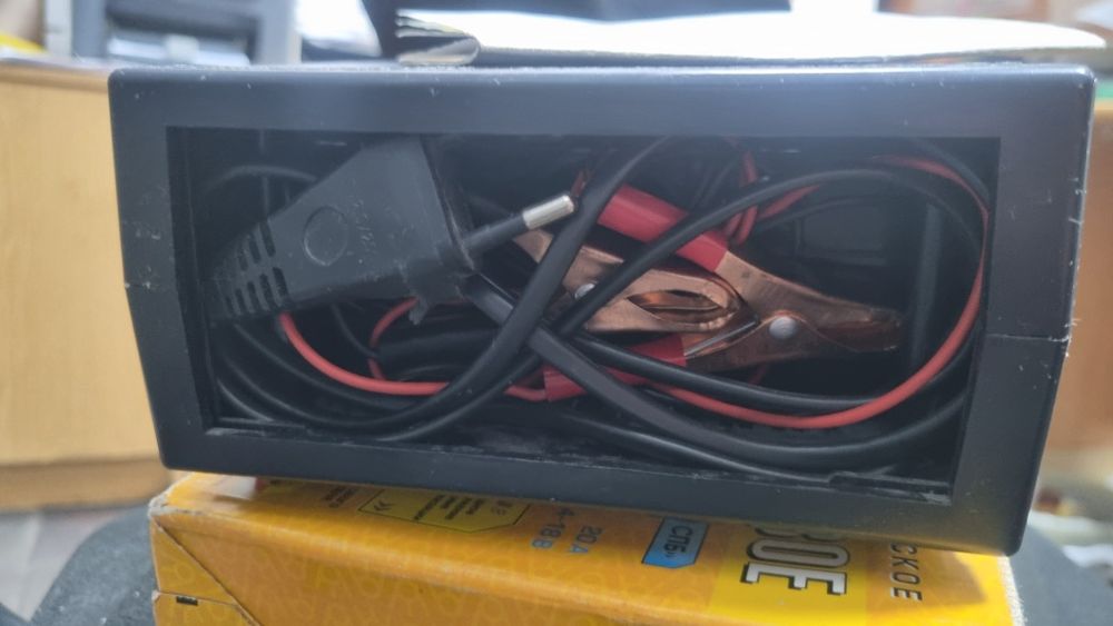 Зарядное устройство для любых АКБ