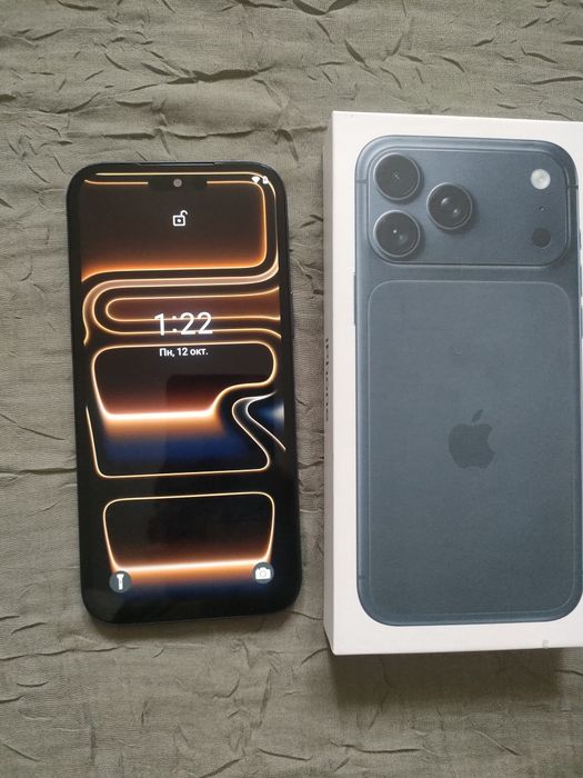 Ipone 17 pro max 16 гб  китайски