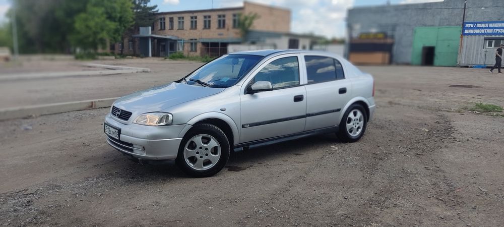 Продам Астра Автомат 1.8