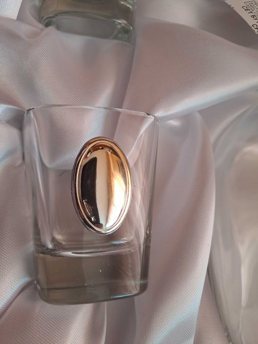 Сет бутилка и 6 чаши за алкохол със сребро