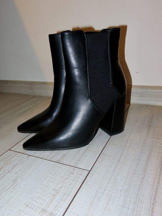 Италиански боти висок ток