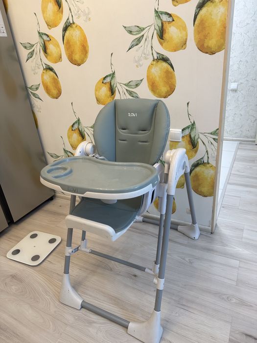 Продам детский стульчик для кормления