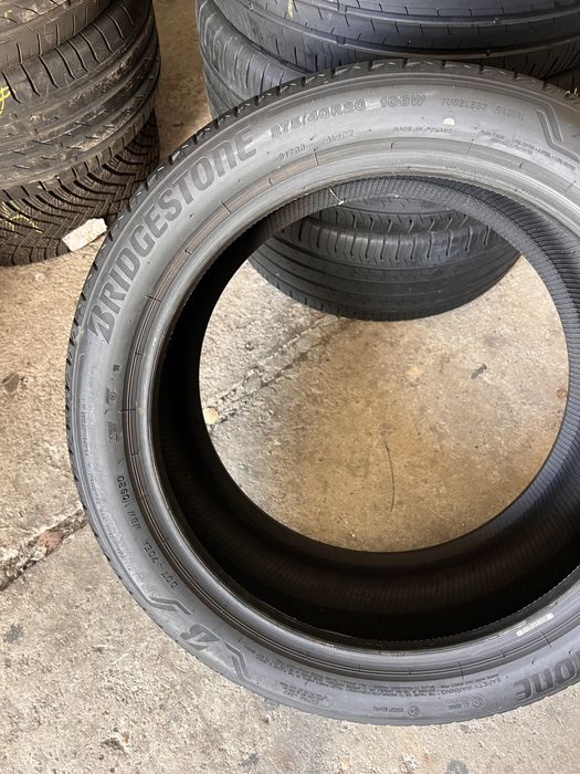 2 anvelope vara 275/40/20 , Bridgestone , RunFlat , DOT 2020 !
