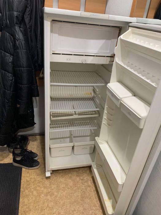 Холодильник бесплатно