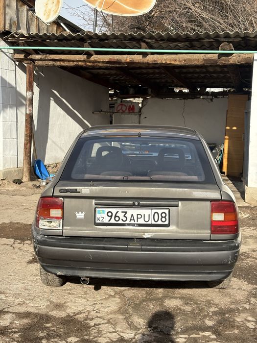 Опель VEKTRA a….