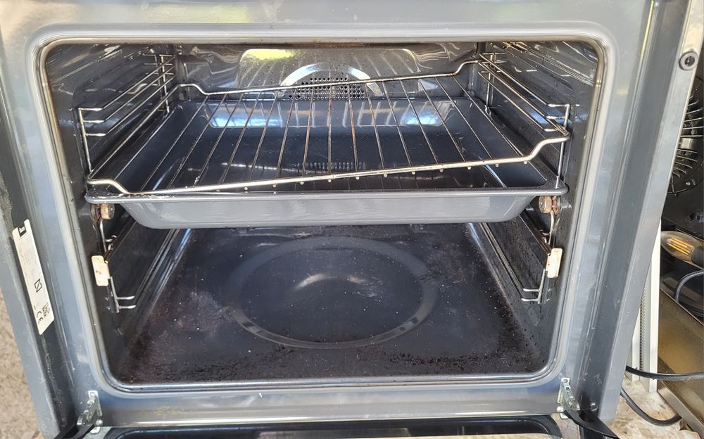 Фурна за вграждане "Тека"