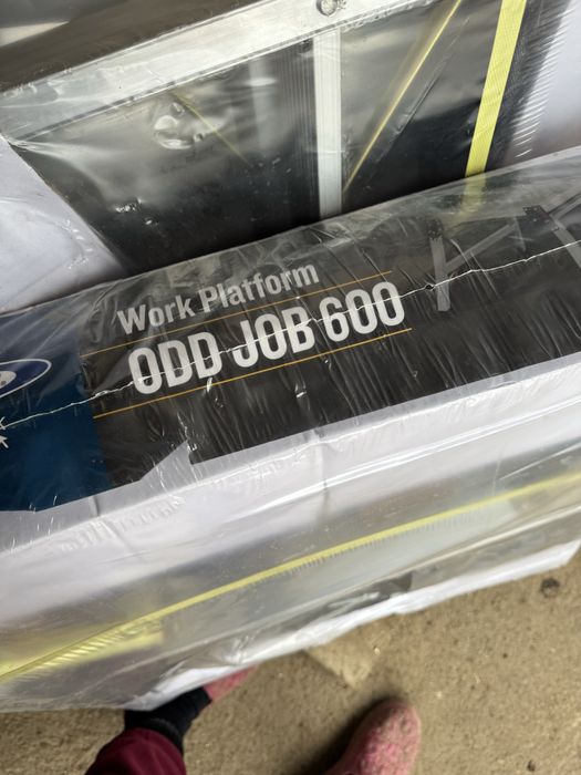 Platforma de lucru Werner, 150 kg capacitate de incarcare