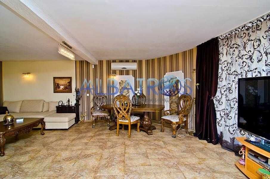 Продава се Къща в с. Осеново, Област Варна - 320 кв.м за 779 €/кв.м - Снимка #1